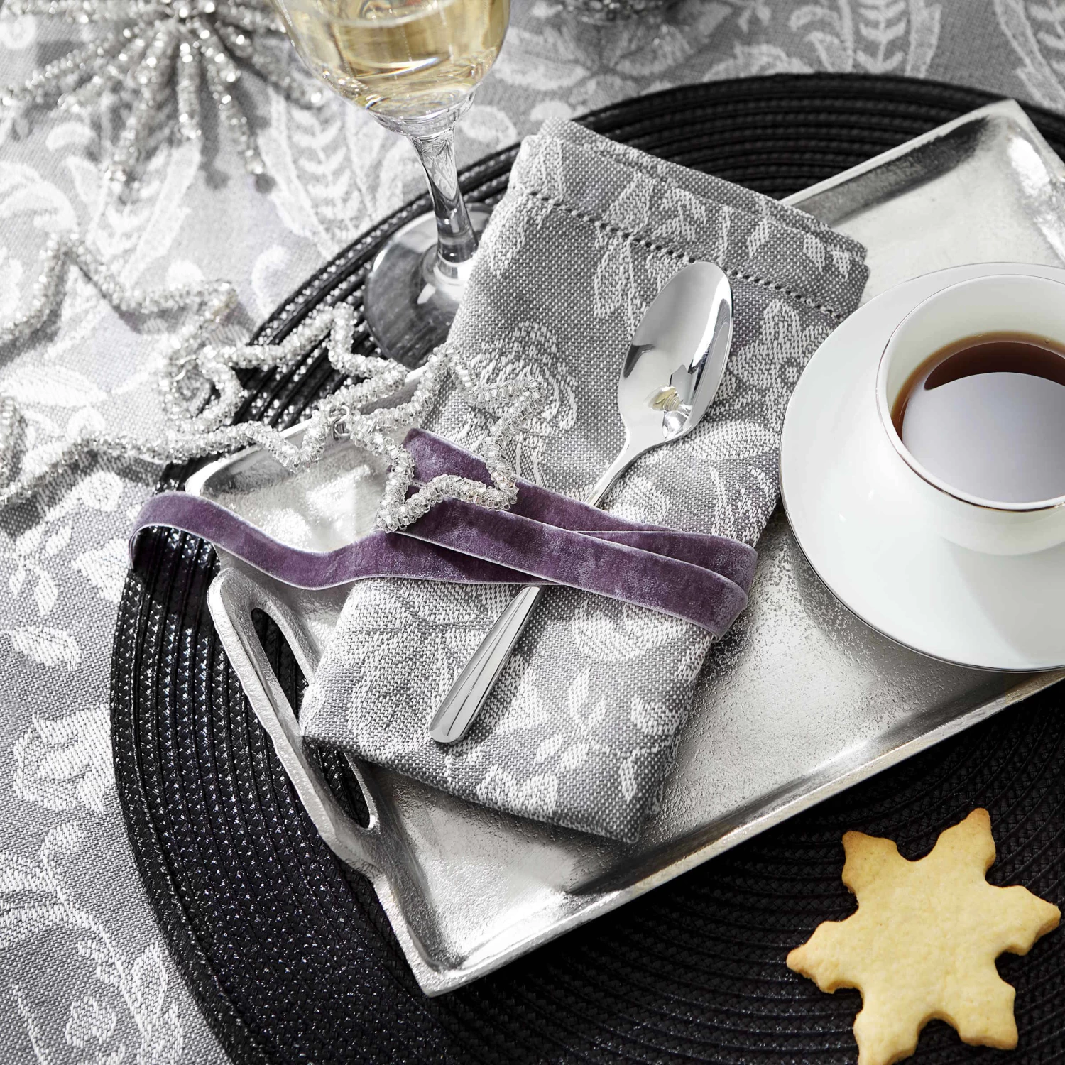 Deko-Tablett L 29 X B 17cm BANQUET In Silber 4 Deko-Tablett L 29 X B 17cm BANQUET In Silber – Bild 2