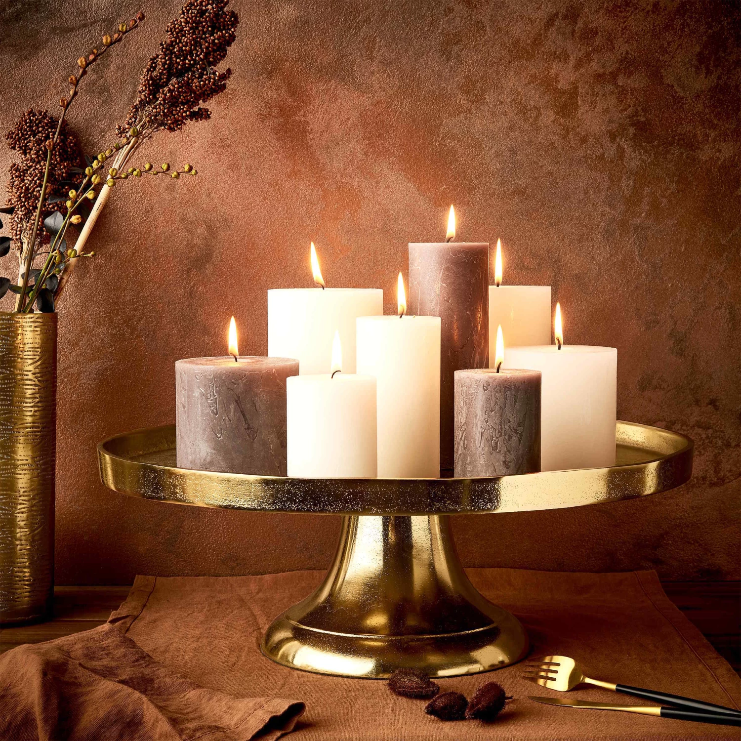 Deko-Teller Mit Fuß Ø50cm BANQUET In Gold 4 Deko-Teller Mit Fuß Ø50cm BANQUET In Gold – Bild 2