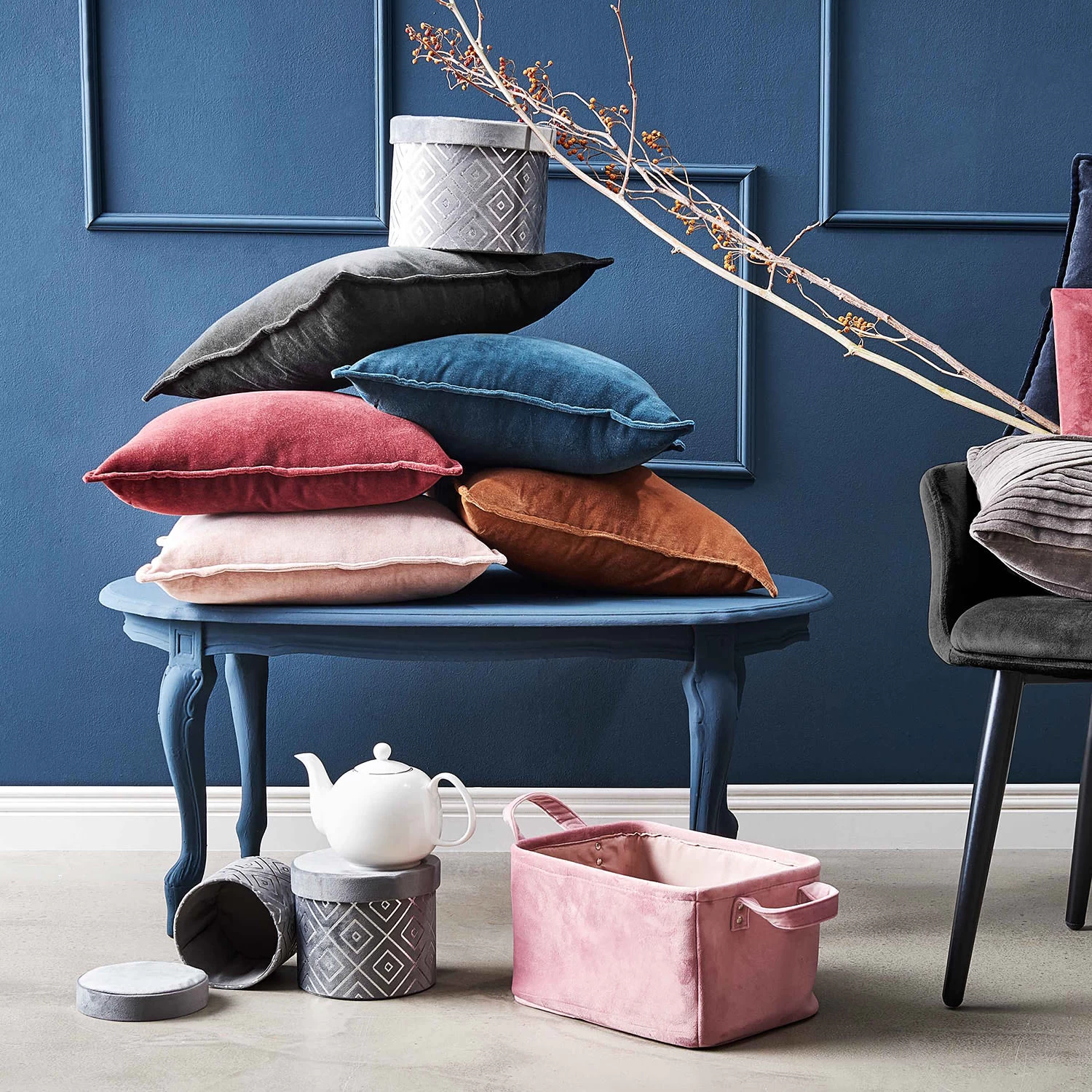 Dekokissen COTTON VELVET In Rot 5 Dekokissen COTTON VELVET In Rot – Bild 3