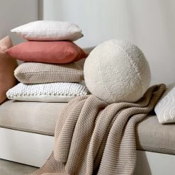 Kissen L 45 X B 45cm LAINETTE In Rosé -Zuhause Dekoration Store butlers kissen l 45 x b 45cm lainette in rose 2