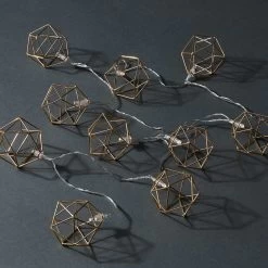 LED-Lichterkette Würfel 10 Lichter Mit USB-Batteriefach GEOMETRICS In Gold -Zuhause Dekoration Store butlers led lichterkette wurfel 10 lichter mit usb batteriefach geometrics in gold 4