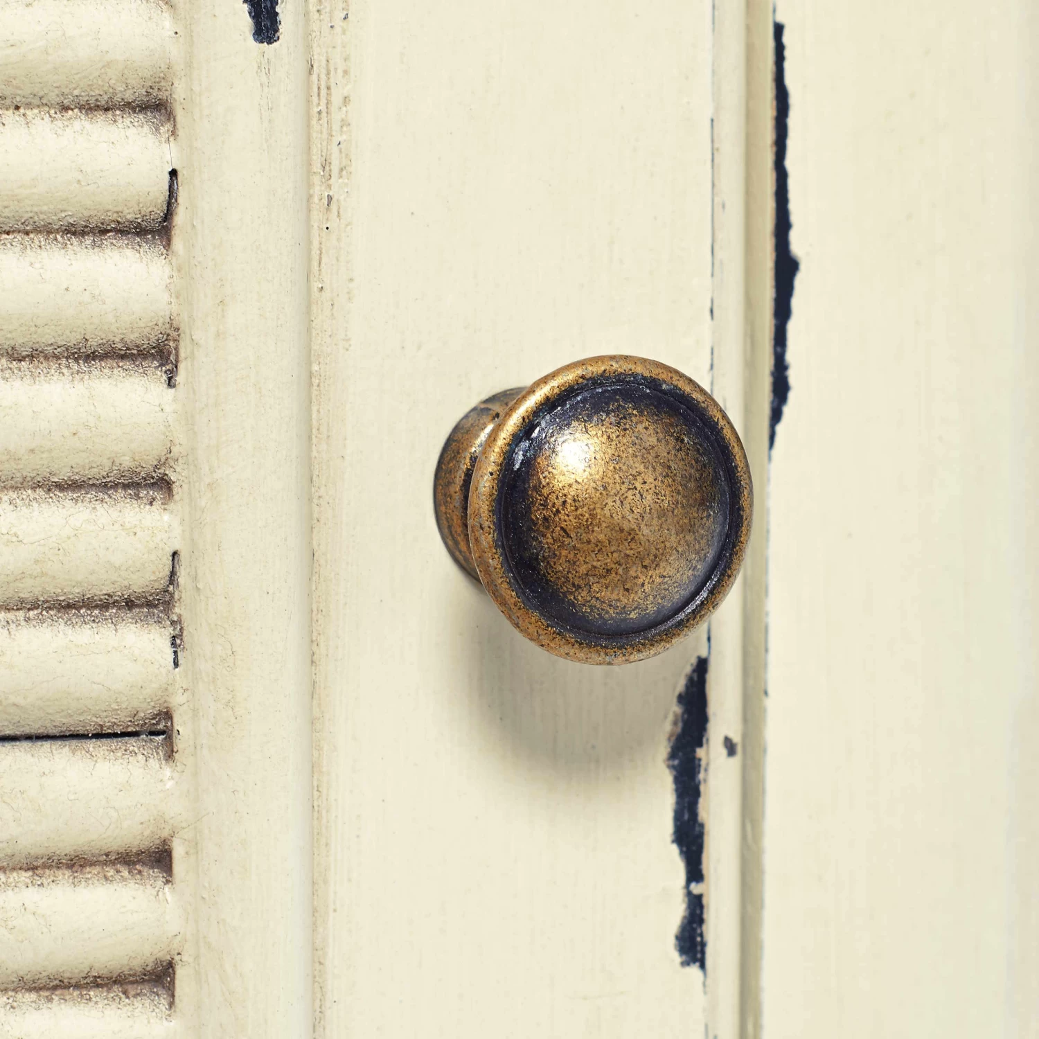 Nachttisch CABOTT COVE In Creme-Braun 12 Nachttisch CABOTT COVE In Creme-Braun – Bild 11