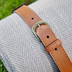 Picknickdecke L 150 X B 200cm WANDERLUST In Taupe-Weiß -Zuhause Dekoration Store butlers picknickdecke l 150 x b 200cm wanderlust in taupe weiss 4