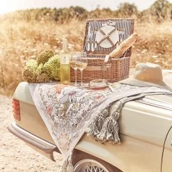 Picknickdecke L 175 X B 154cm BETWEEN FLOWERS In Creme -Zuhause Dekoration Store butlers picknickdecke l 175 x b 154cm between flowers in creme 7